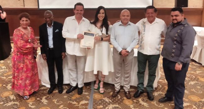 Firma Carta Compromiso CONASyR-AALMAC y Consejo de la Comunicación (3)